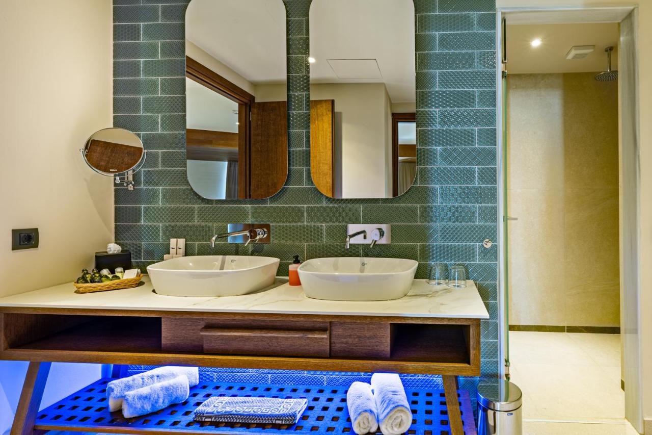Minos Ambassador Suites & Spa - Adults Only Rethymno  Ngoại thất bức ảnh